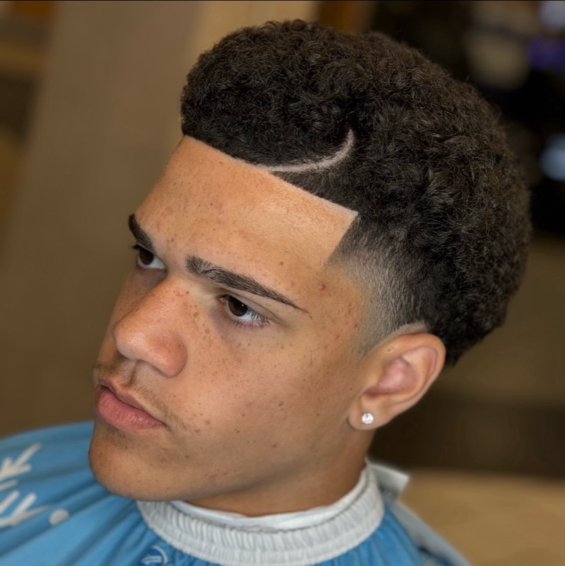 Curly top with design fade